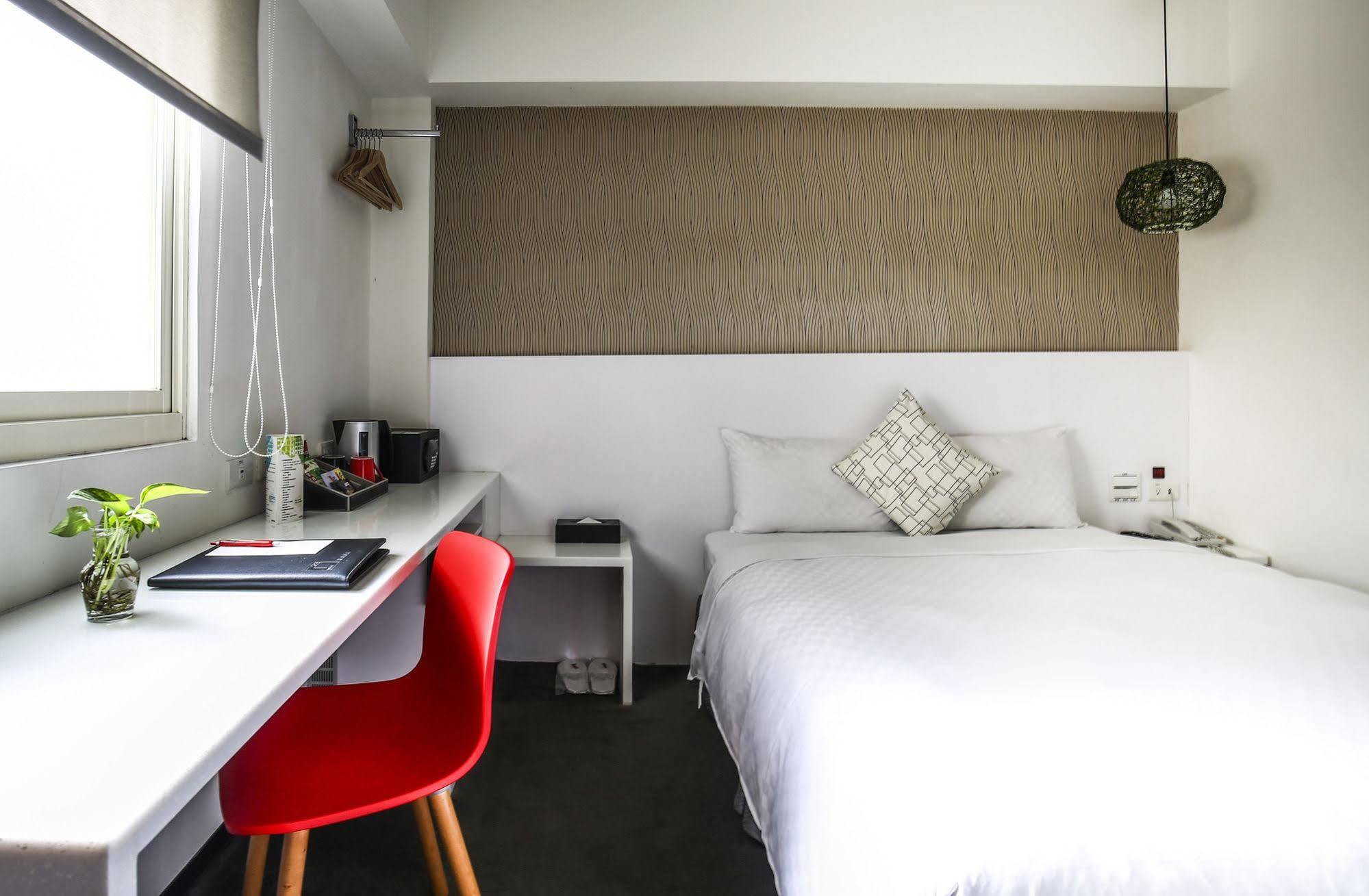 CHECK inn Express Taipei Yongkang Exterior foto